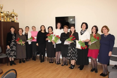 Поздравление учителей района с Международным женским днем 8 марта